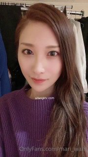 情侣自拍高颜值美女 各种抽插姿势后射入嘴巴